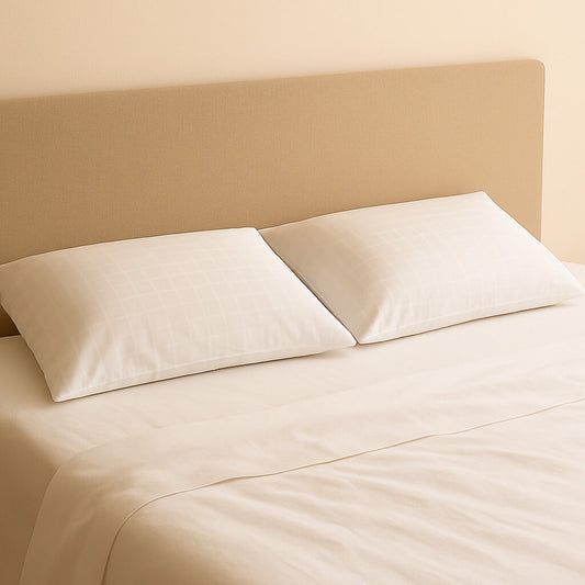 High Firmness Fiber Pillow – Medium height, soft cover and anti-mite protection