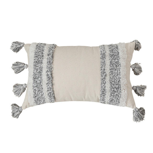 Cushion cover with fringe and tassels. Geometric in gray and beige color. 100% cotton.