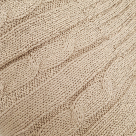 Manta de punto. Color marrón claro. - Oma Home