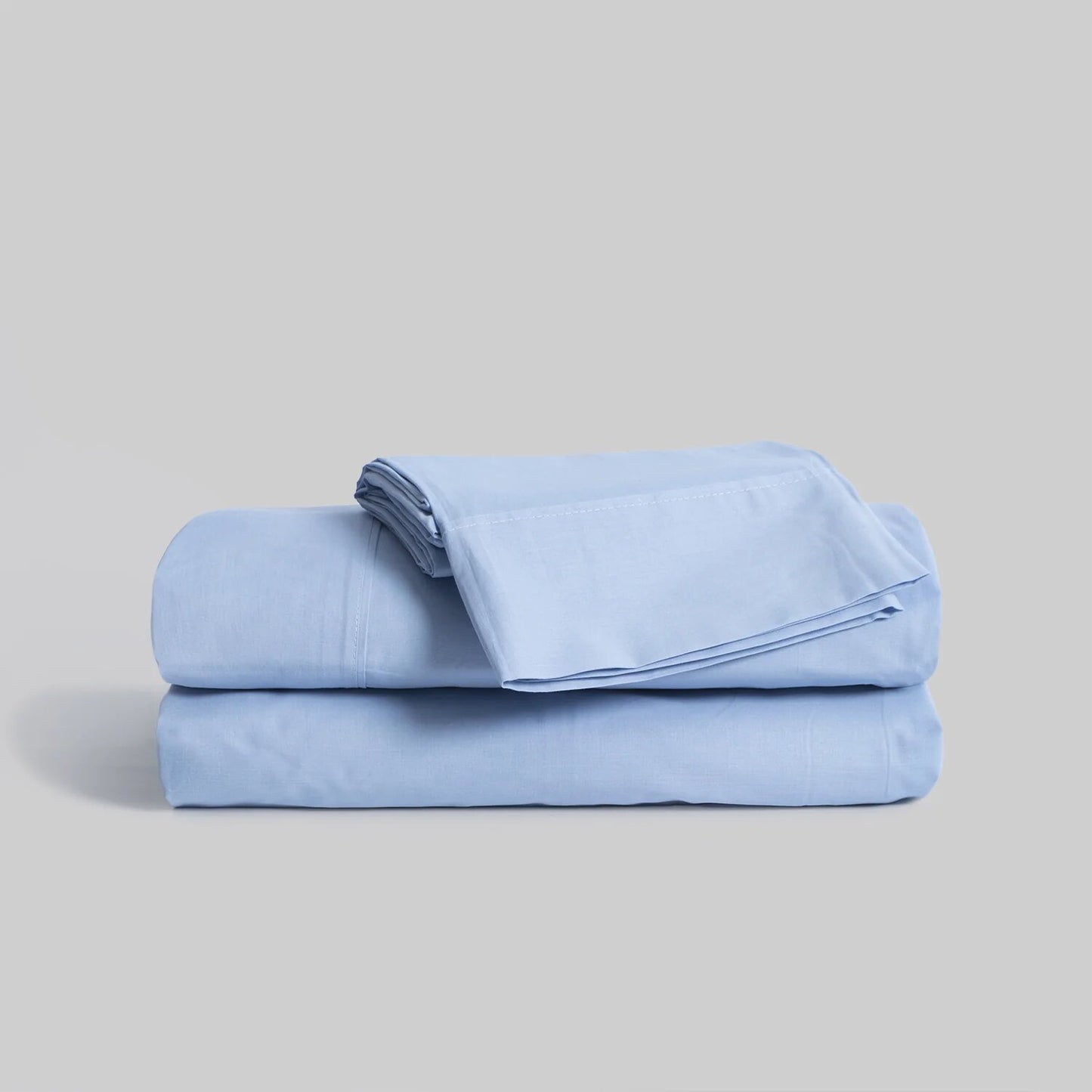 100% cotton adjustable bottom. White color.